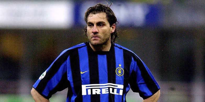 インテル・ミラン Vieri 32 ジャージ