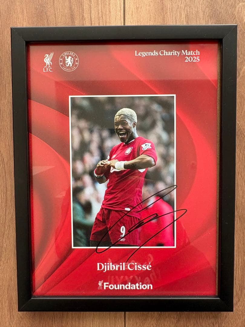 リバプール シセ(Djibril Cissé)直筆サイン入り 記念品