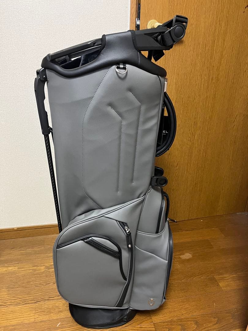 Vessel 5.0プロ　キャディーバッグ