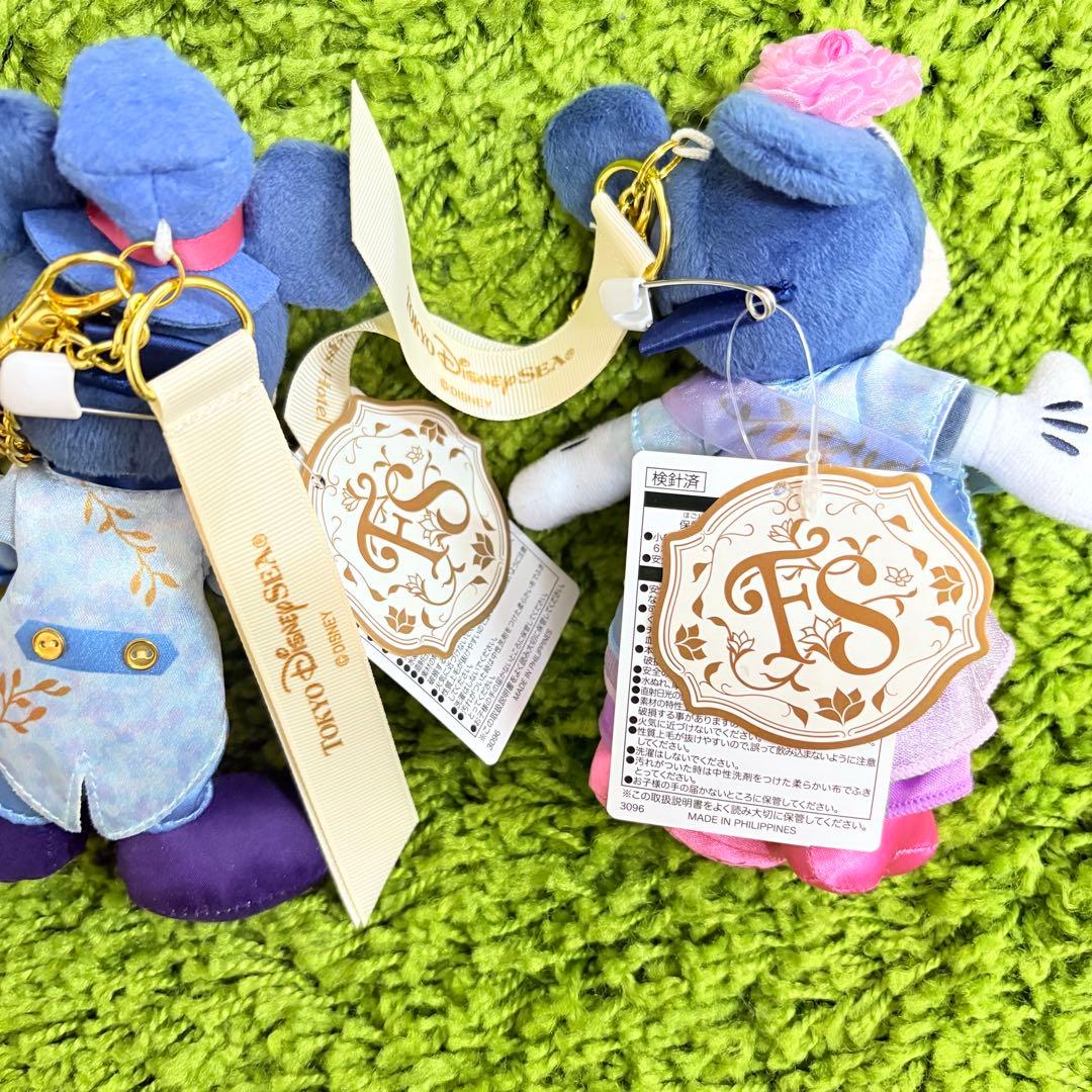 ディズニー　ファンタジースプリングスホテル ミッキー　ミニー　ぬいぐるみバッジ