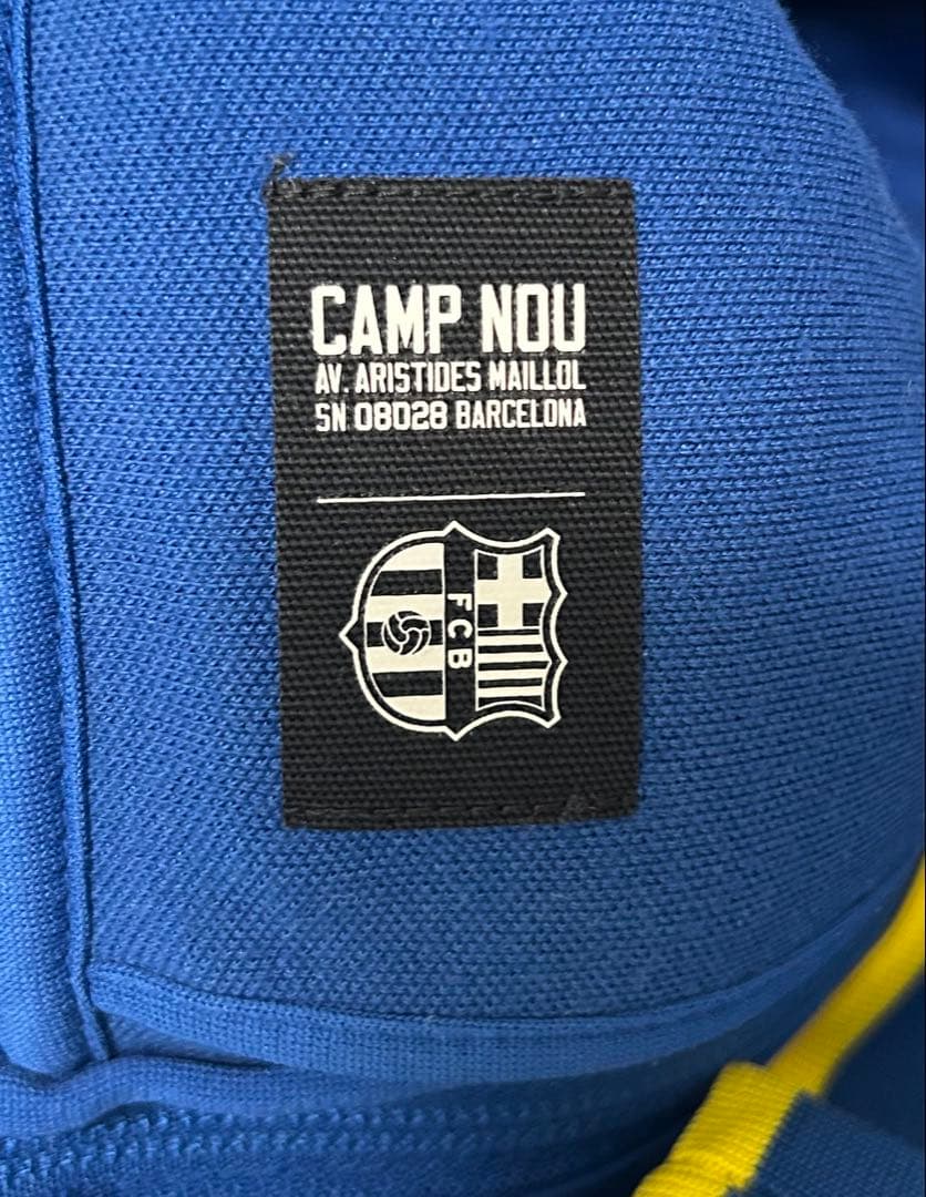 【FIFAクラブワールドカップ限定品】 ナイキ バルセロナ　トラックジャケット
