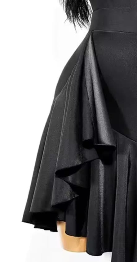 ダンスウェア・ラテンスカート【黒・Мサイズ】新品