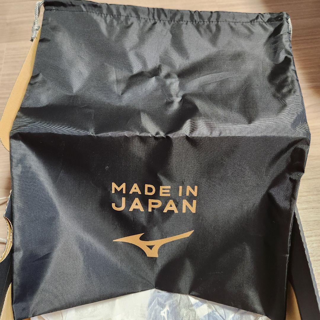 Mizuno α JAPAN