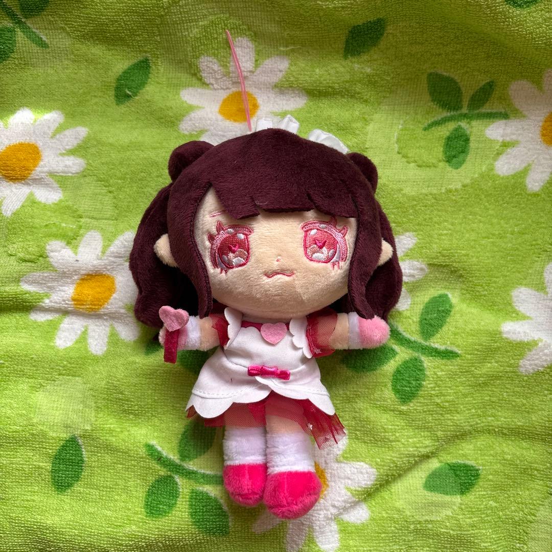 【部屋飾りのみ使用】きゅるりんてしてみて　チバゆな　ぬいぐるみとバッジのセット
