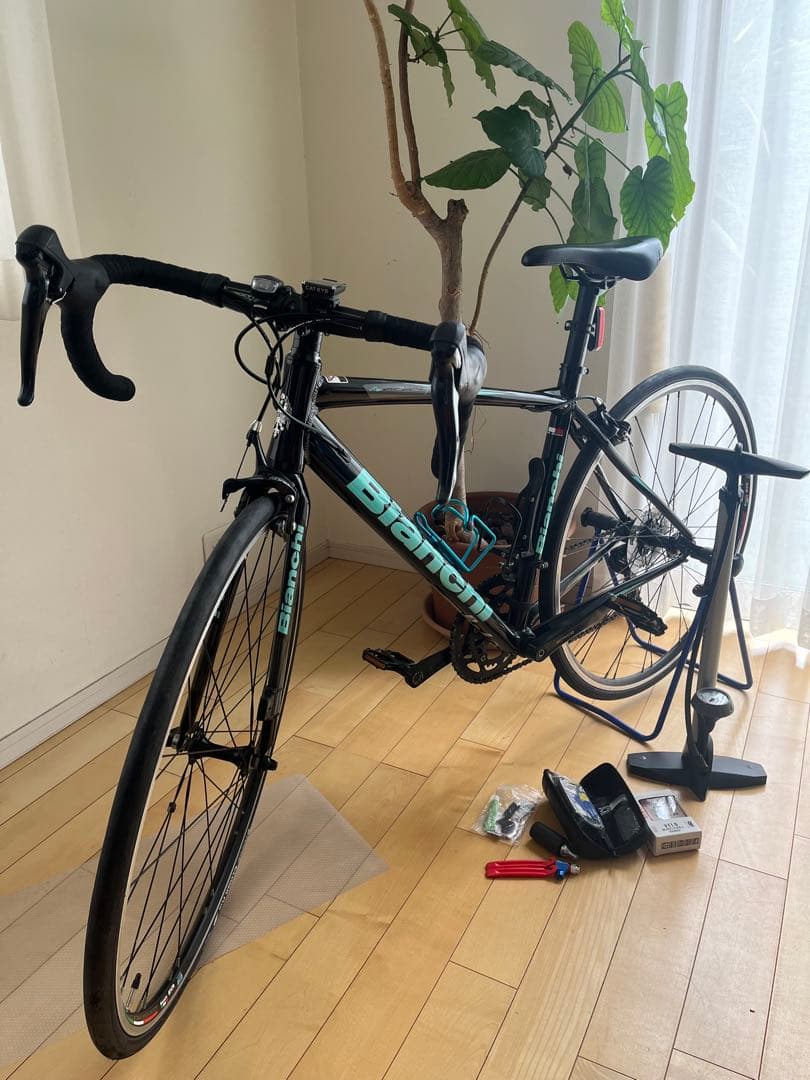 Bianchi ロードバイク ブラック700C