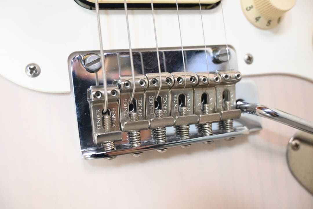 Fender MIJ Hybrid 50s ストラト カスタムショップ製PU変更