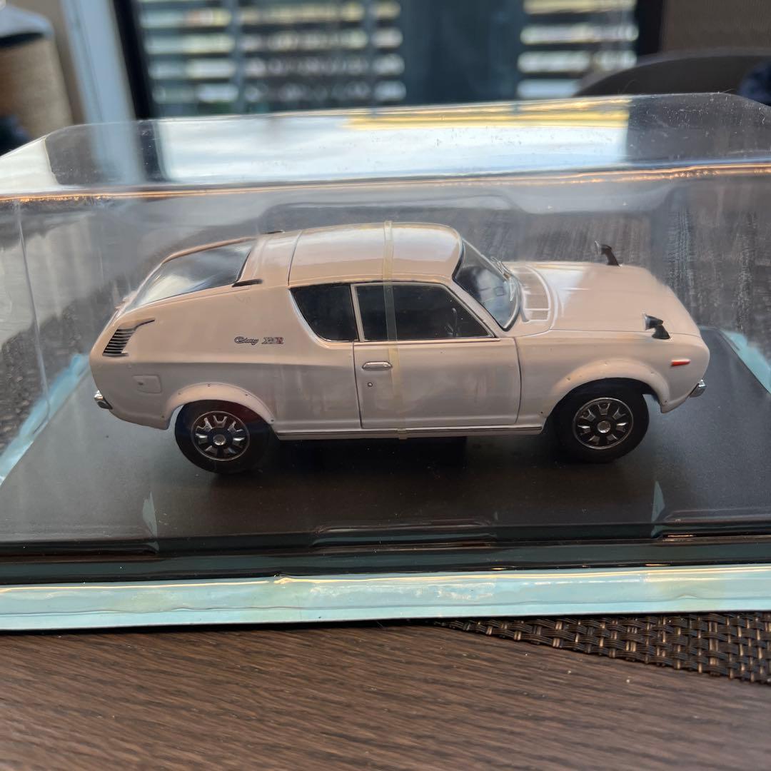 i Nissan Cherry Coupe X-1R (1973) ミニカー