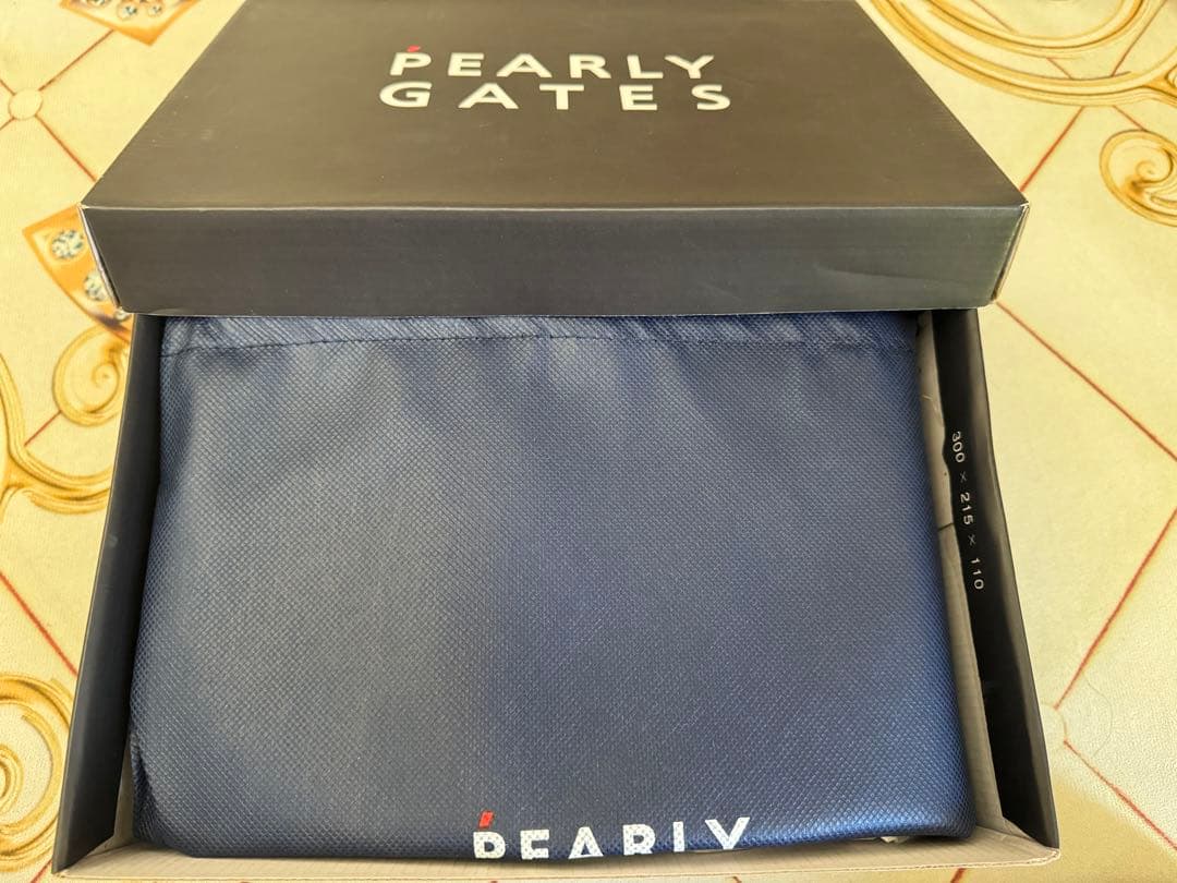 高島屋新品未使用箱袋付PEARLYGATES ホワイト23.5cm¥14000