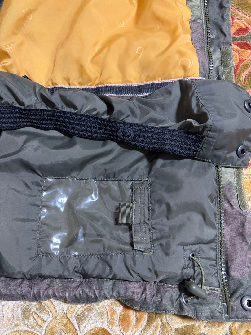 【美品】BURTON スノーボードウェア メンズ Mサイズ