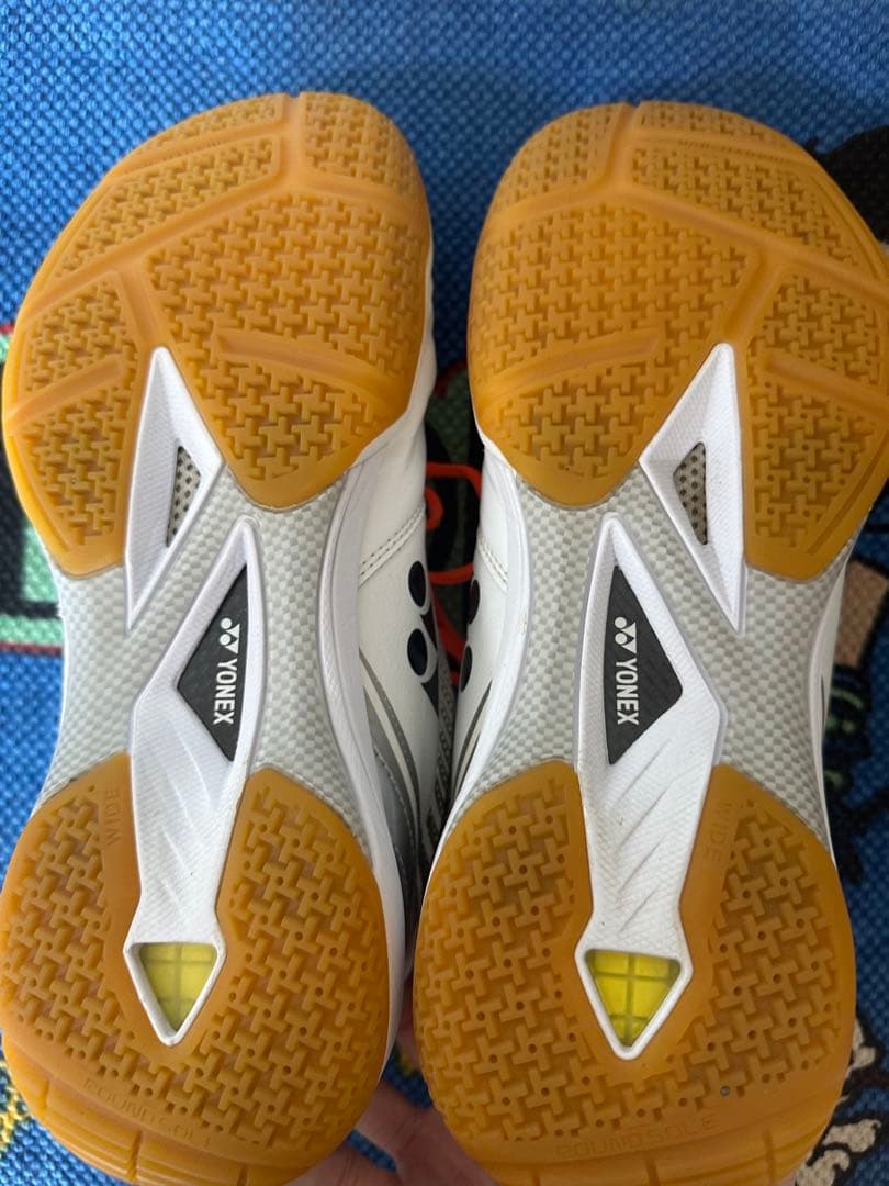 YONEX バドミントンシューズ 65zワイド