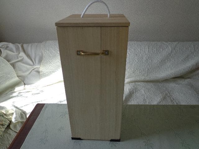 【新品・未使用】大型・大光量 スチール製シルバーランタン 桐箱収納ケース付き