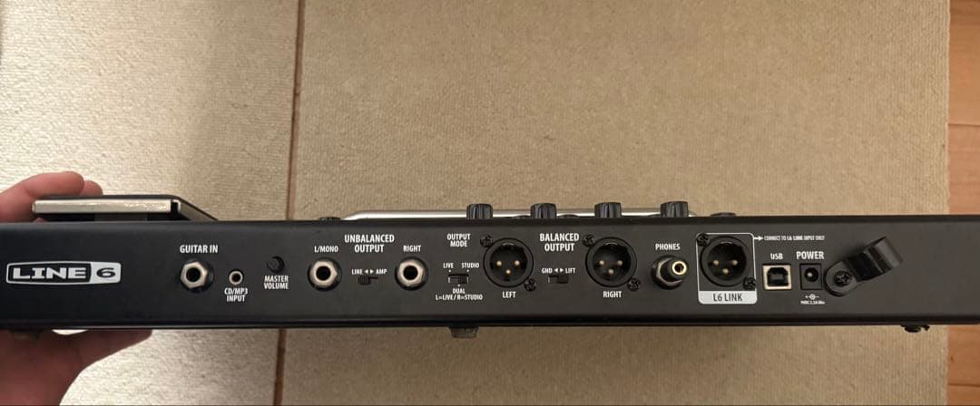 LINE6 POD HD300 アンプシミュレーター　マルチエフェクター