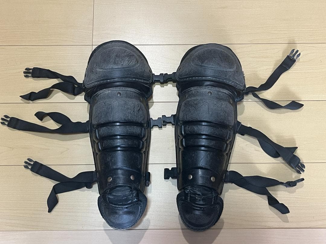 Mizuno キャッチャー防具 レガース プロテクター 少年野球 高学年用 黒