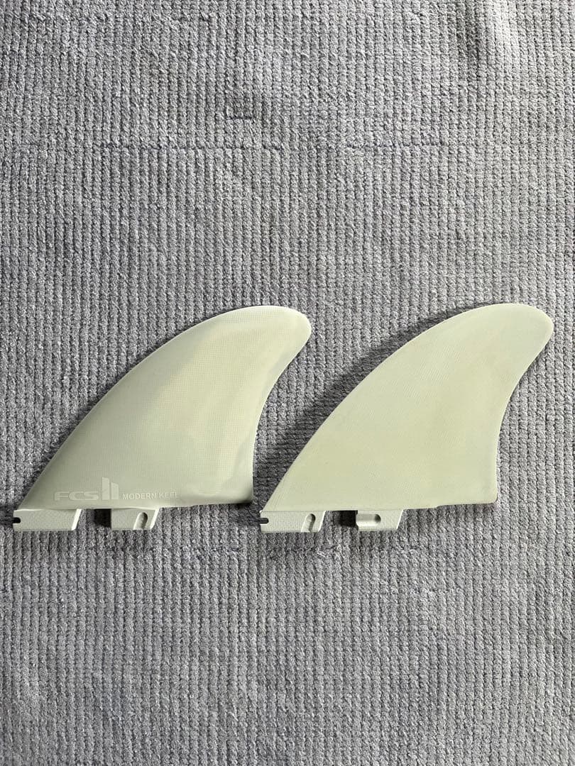 新品 FCSII Modern Keel Twinフィン