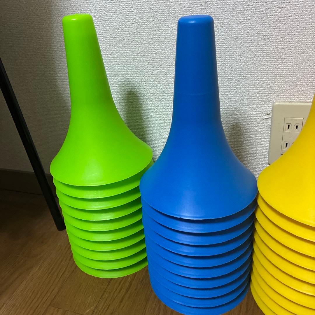 サッカーアジリティコーン　スポーツトレーニングマーカー40本セット　リップコーン