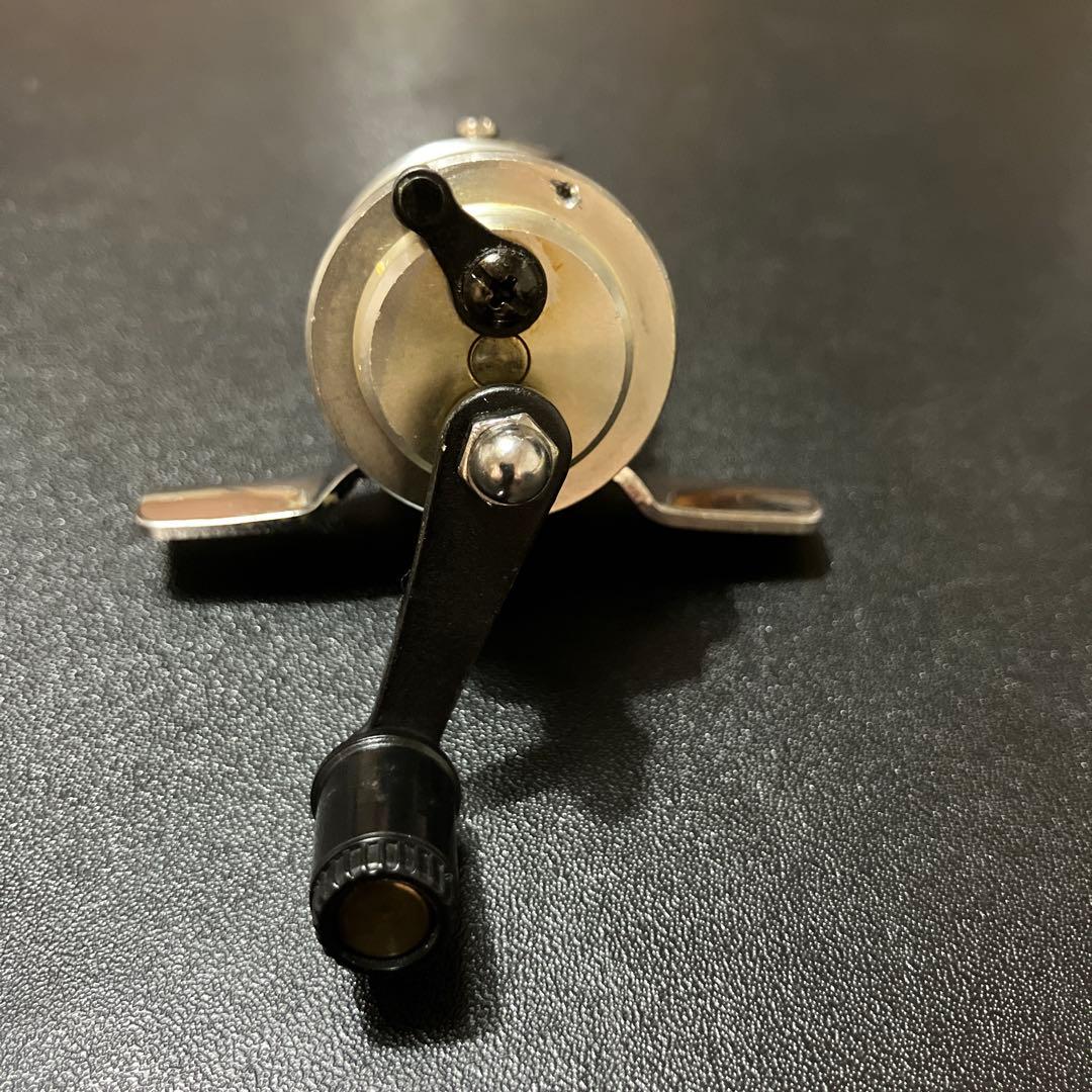 【希少】超小型両軸リール RYOBI ULTRA MINI (専用袋付き)