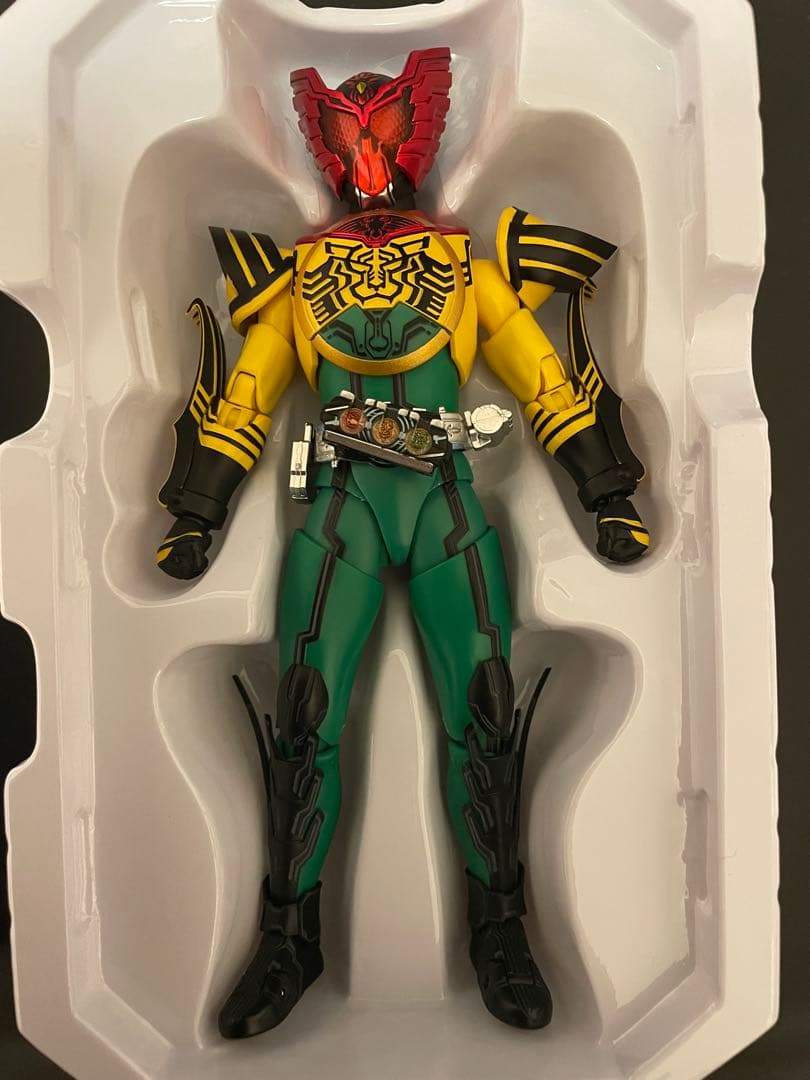 真骨彫　仮面ライダーオーズ　スーパータトバコンボ