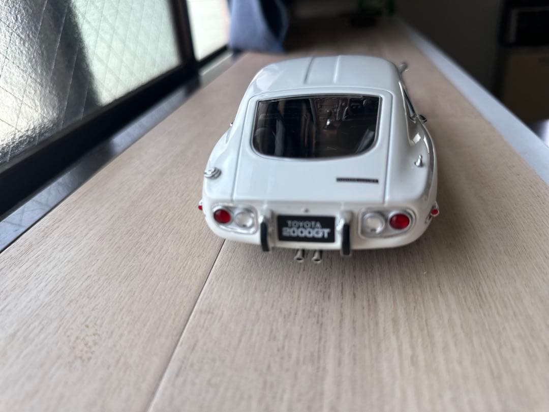 トヨタ2000GT 1/18