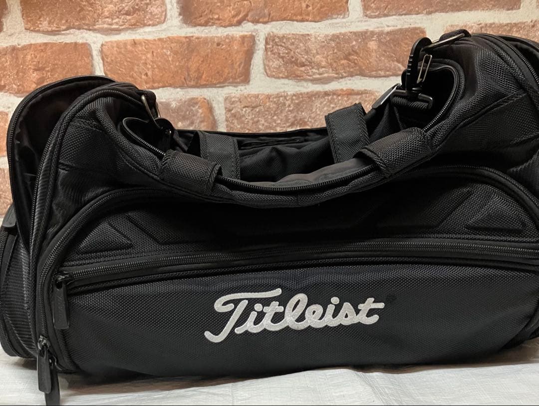 タイトリスト　TITLEIST ゴルフバッグ　ボストンバッグ　ダッフルバッグ　黒