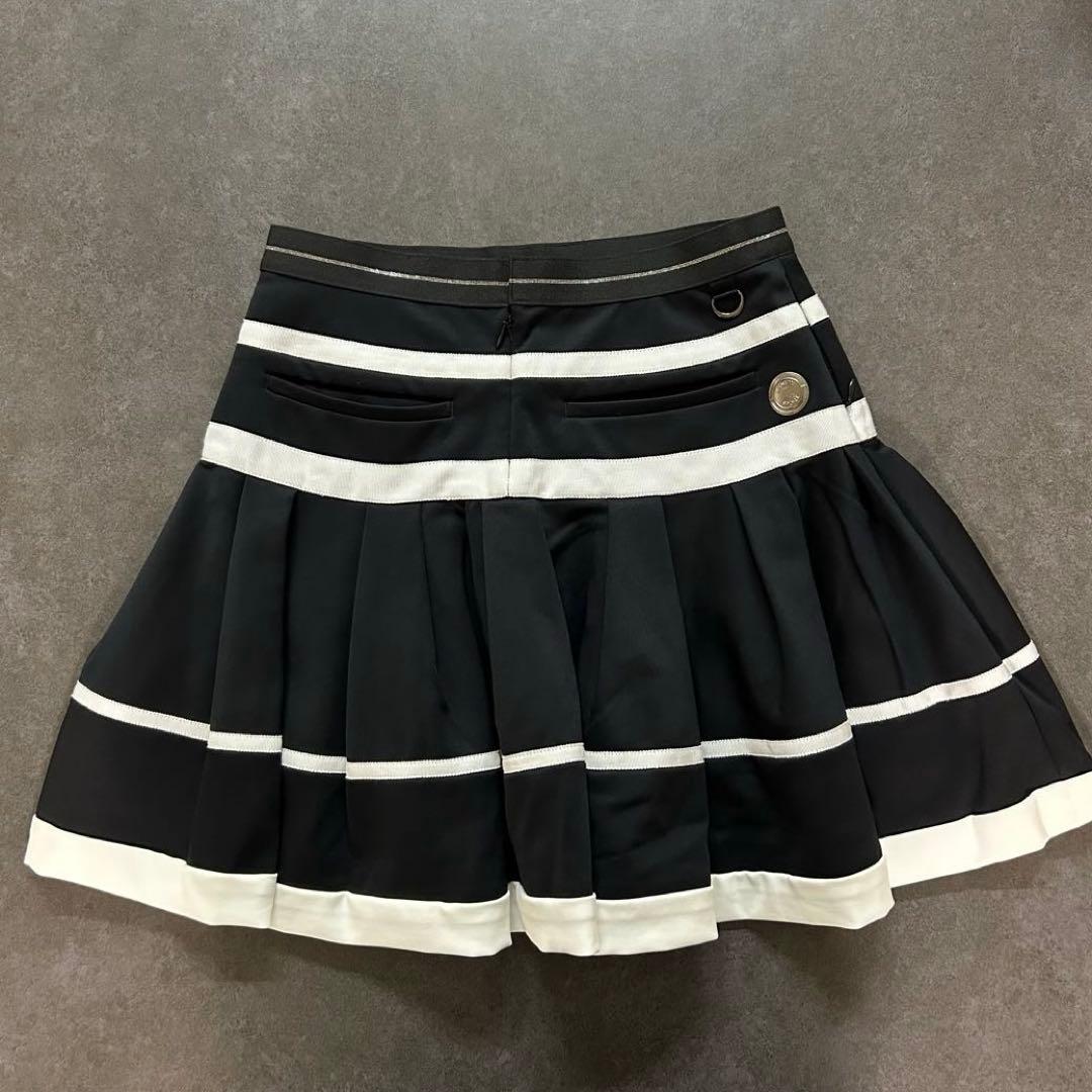 LANVIN SPORTランバンスポール タックデザインスカートサイズ38 黒色