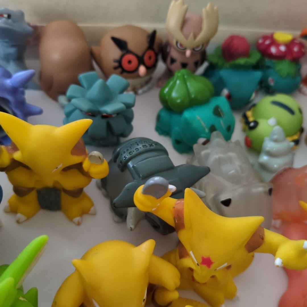 ポケモン フィギュア 　指人形セット 56個＋ミュウツーフィギュア　平成