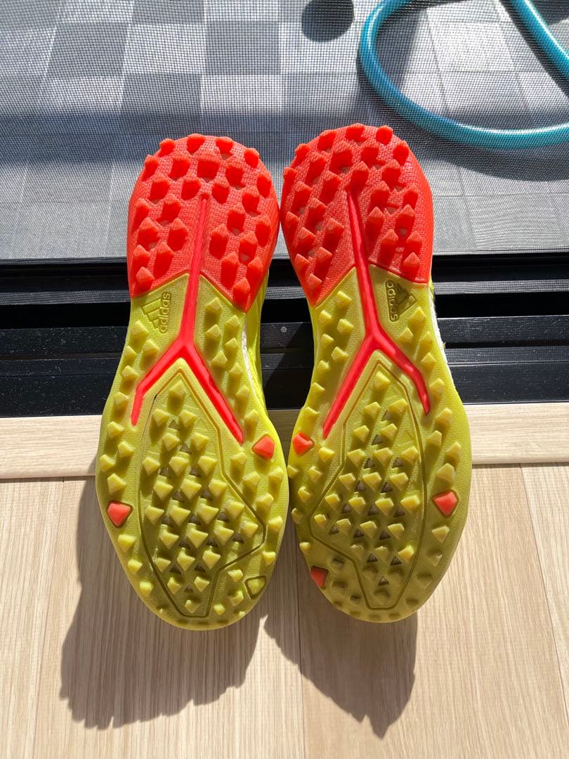 predator 2018 world cup限定色 tf　jp260