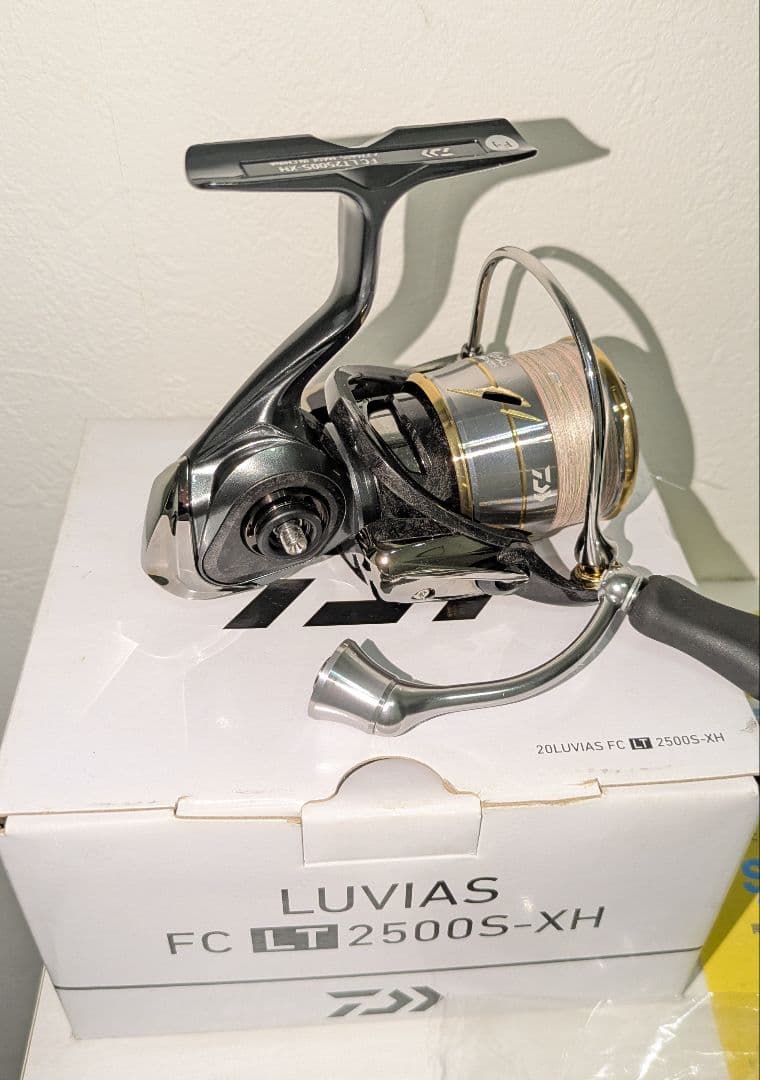 DAIWA LUVIAS FC LT 2500S-XH　ダイワ20ルビアス