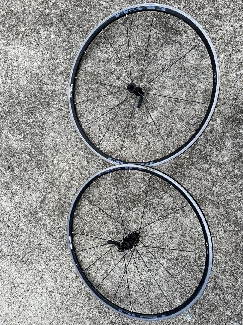 SHIMANO ホイール　フロントリアセット　中古品