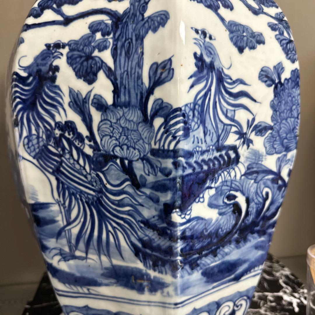 景徳鎮、神獣花紋、染め付、特大八角沈香壺。 リビング、花いけ、玄関、傘立てに！