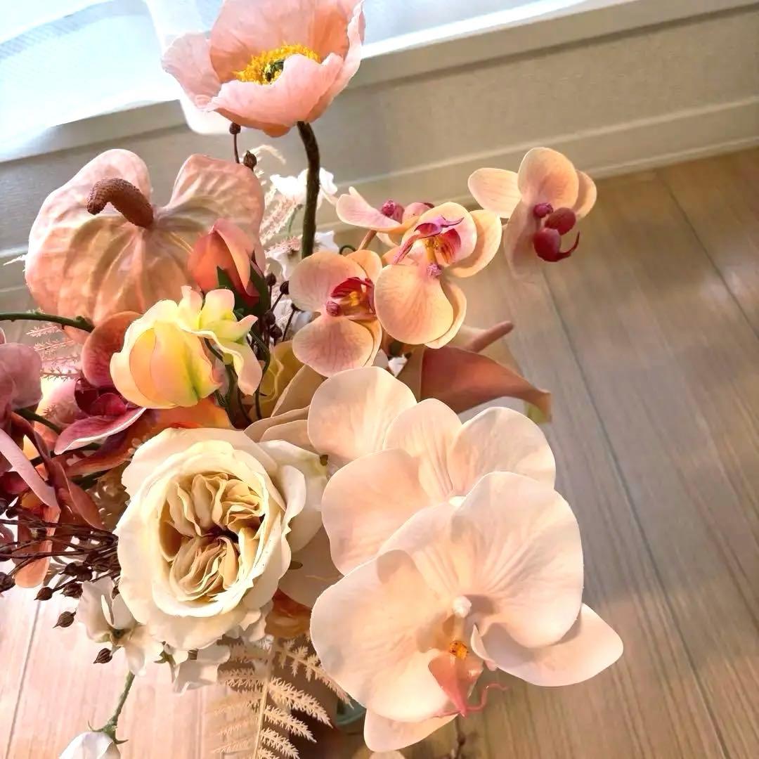 アーティフィシャルフラワー　高級造花　ブーケ　ブートニア ピンク　ピーチカラー
