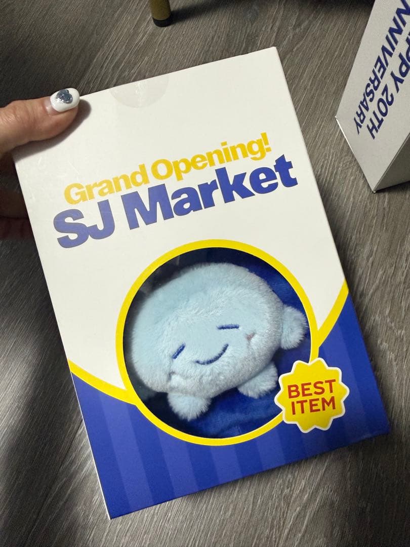 SUPERJUNIOR SJMarket 中華 スマホ　バッグ　ドンヘ