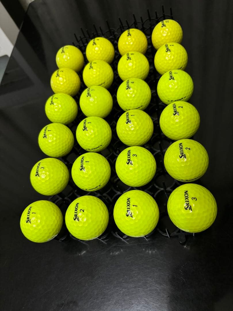 新品に近い　送料込み　SRIXON  Z-STAR  ロストボール　24個セット