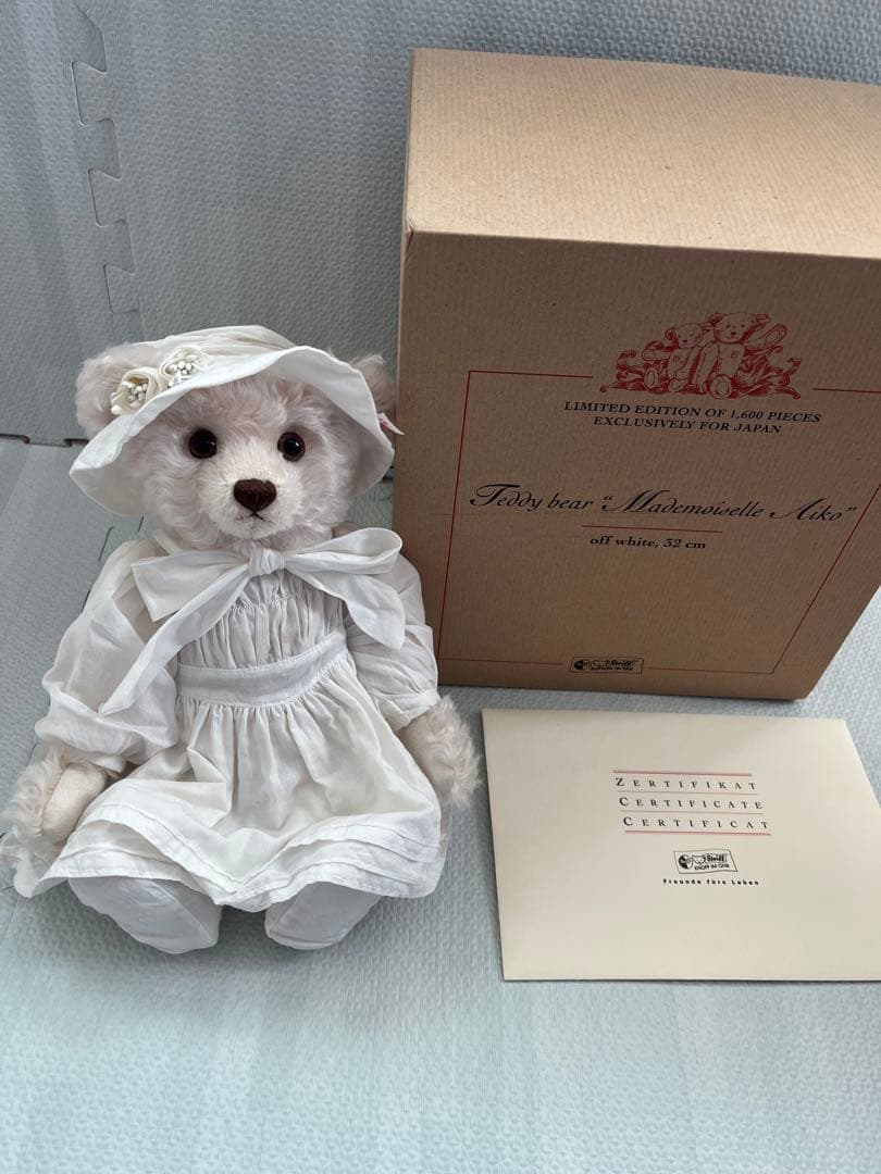 シュタイフ マドモアゼルアイコ Steiff Mademoisele Aiko