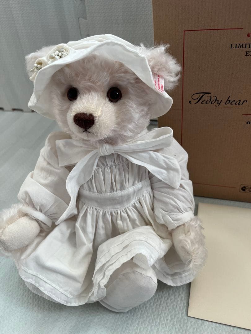 シュタイフ マドモアゼルアイコ Steiff Mademoisele Aiko