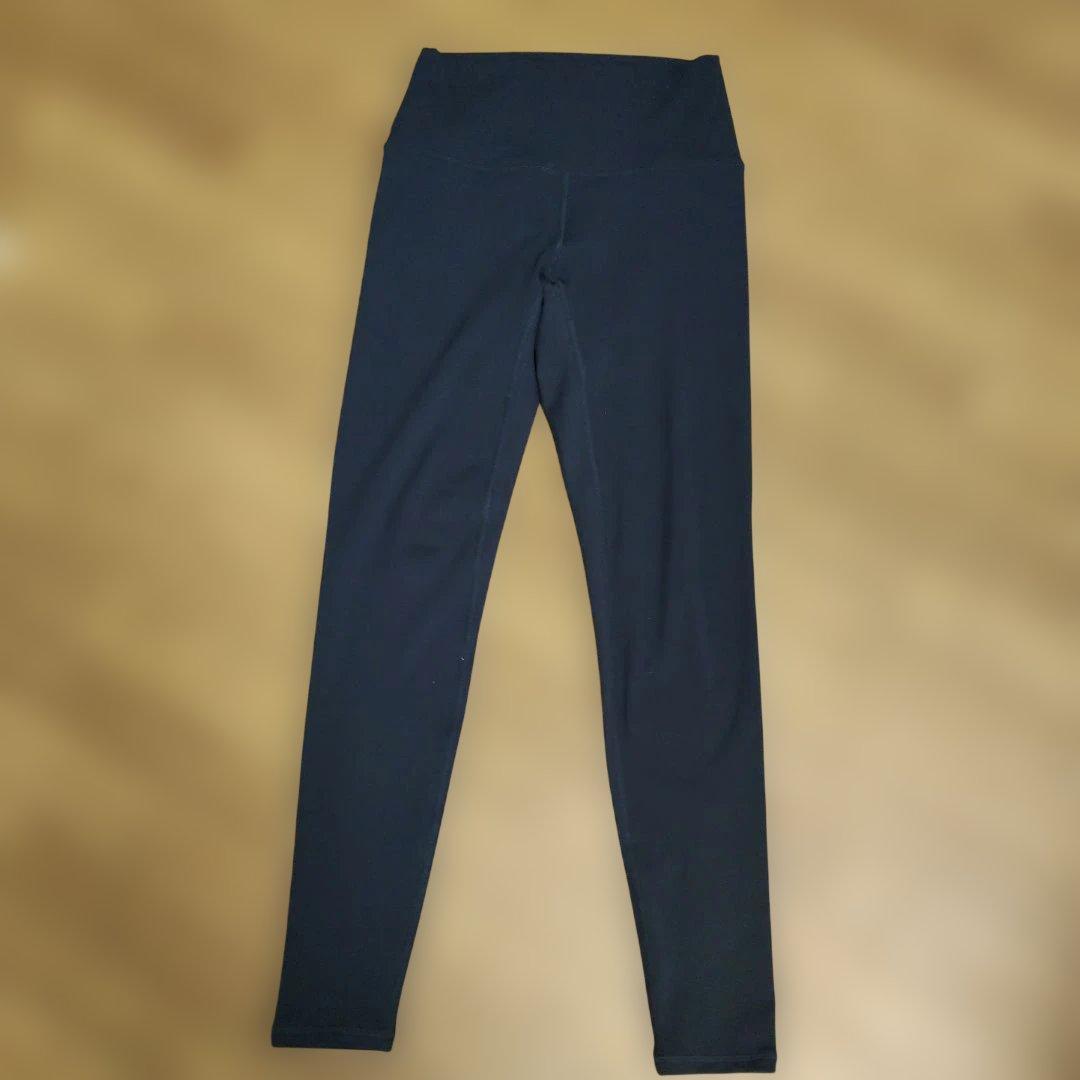 SUKLA.タンクトップ、レギンスセット、