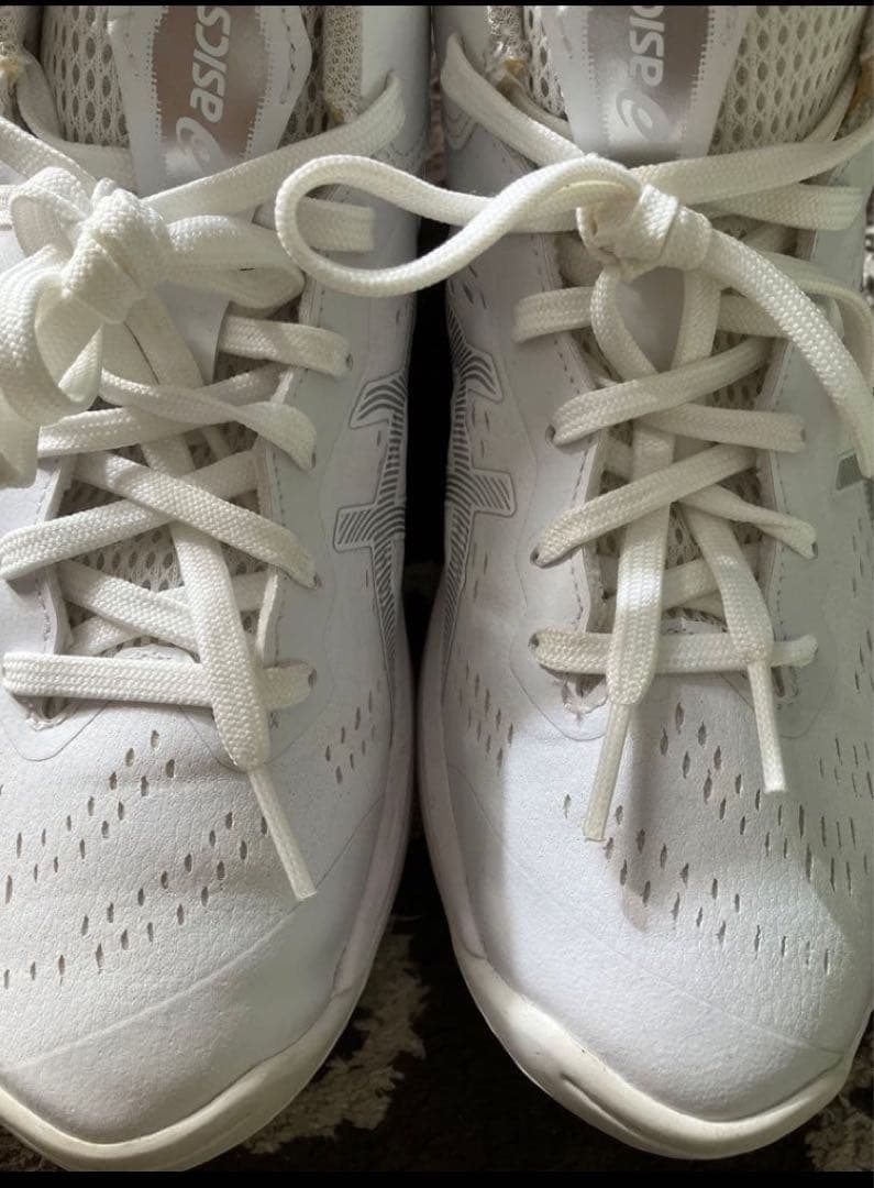 asicsバッシュ25㎝