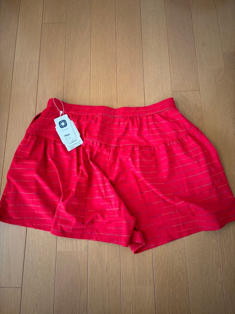 FILA レッド ストライプ ショートパンツ 新品