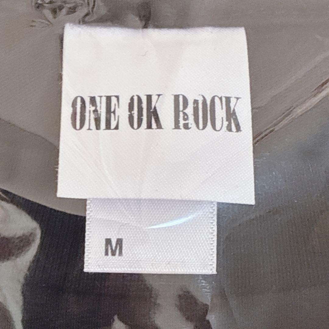 Ｍサイズ　ONE OK ROCK 2026 TMS オーバーサイズ ロンT