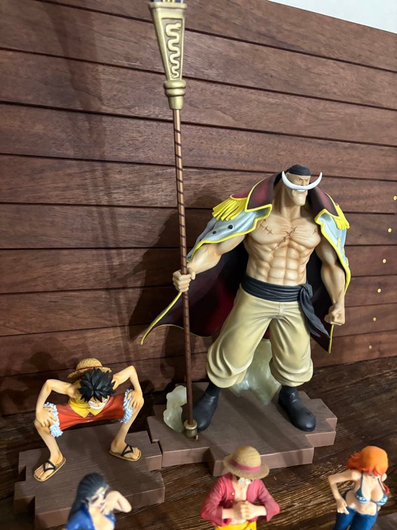ONE PIECE ワンピースフィギュア1番くじセット売り