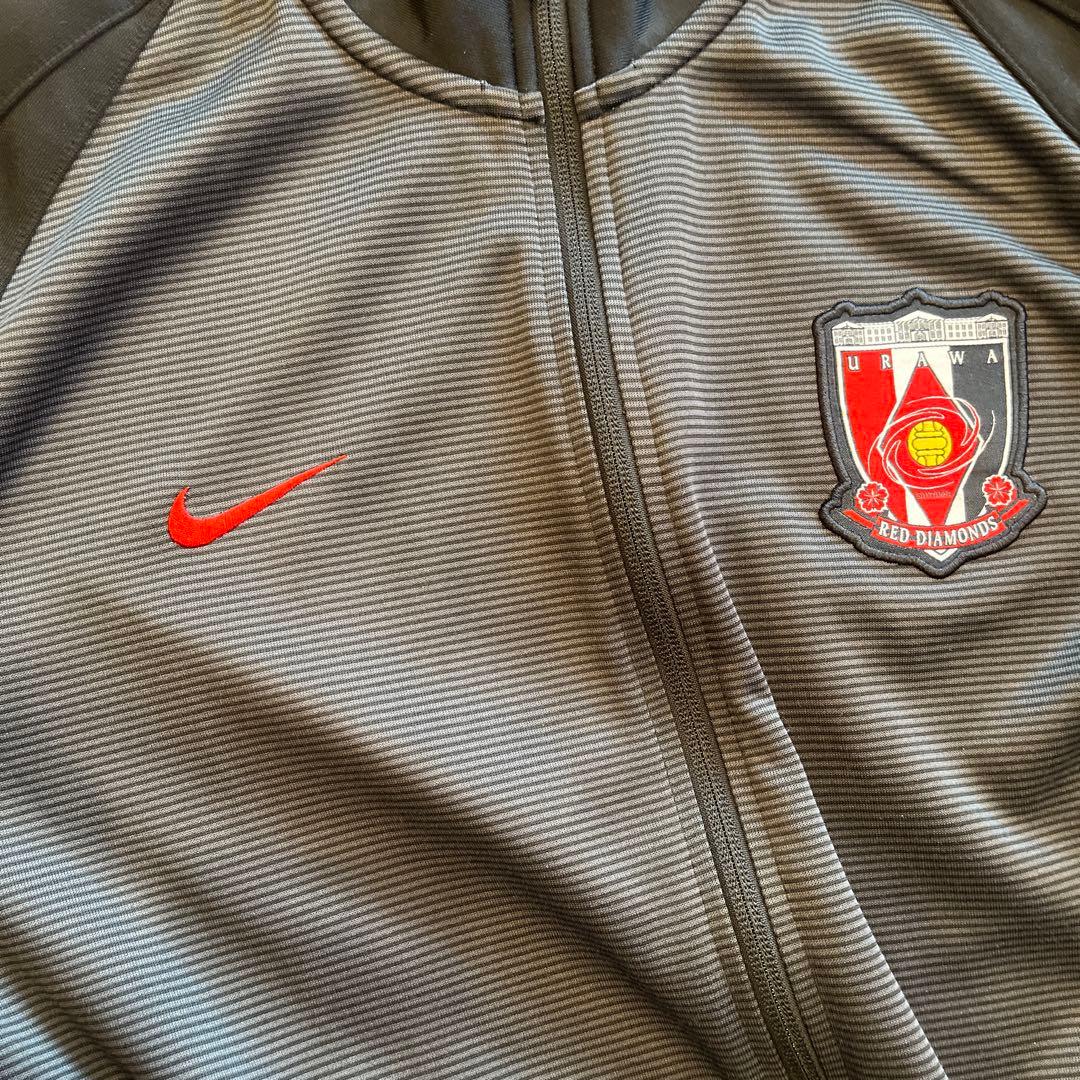 浦和レッズ　Nike ジャケット XL 黒