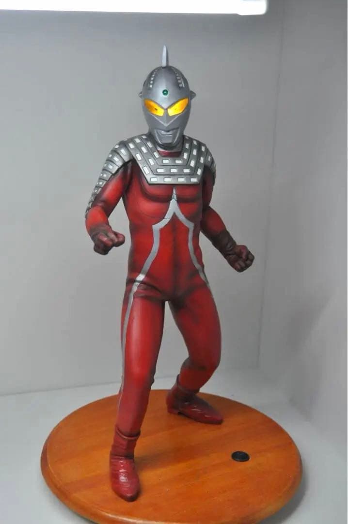 バンプレスト ビックサイズソフビ ウルトラセブン リペイント 電飾