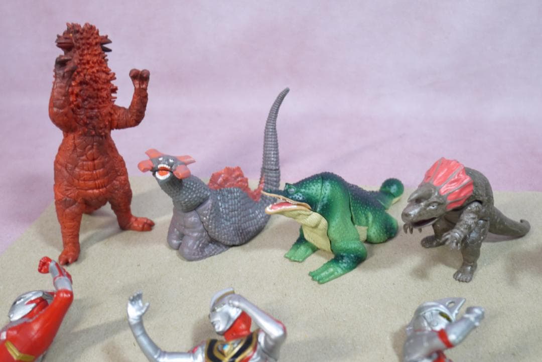 HG HDS HDM など　ウルトラマン　ウルトラ怪獣　28体