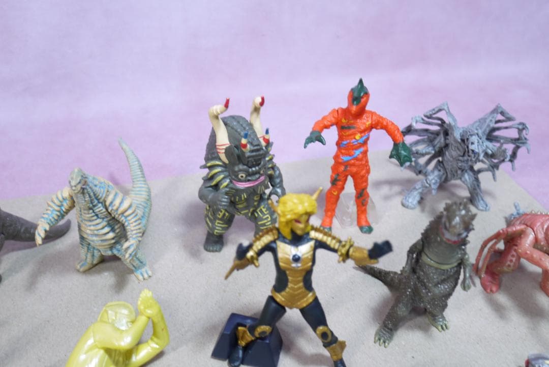 HG HDS HDM など　ウルトラマン　ウルトラ怪獣　28体