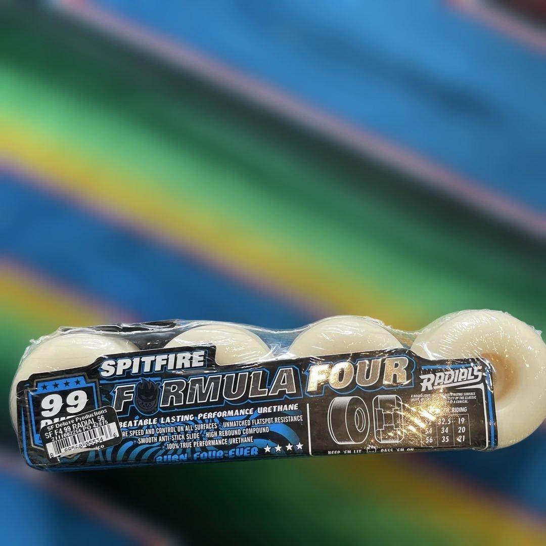 Spitfire フォーマル4ラディアル 56mm99a定価¥9,680