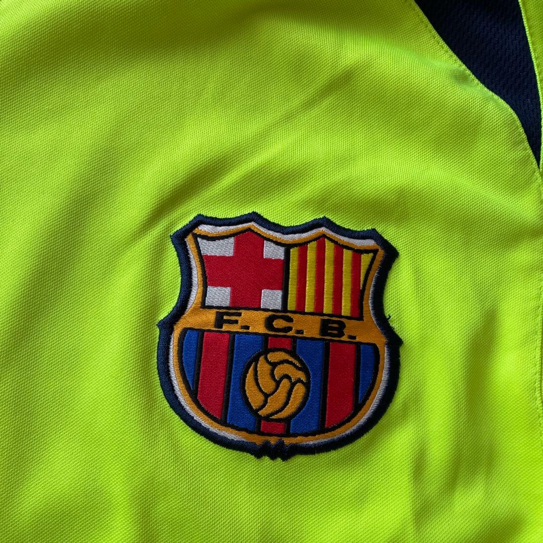 サッカー　FCバルセロナ　ウェア　イエロー シャツ
