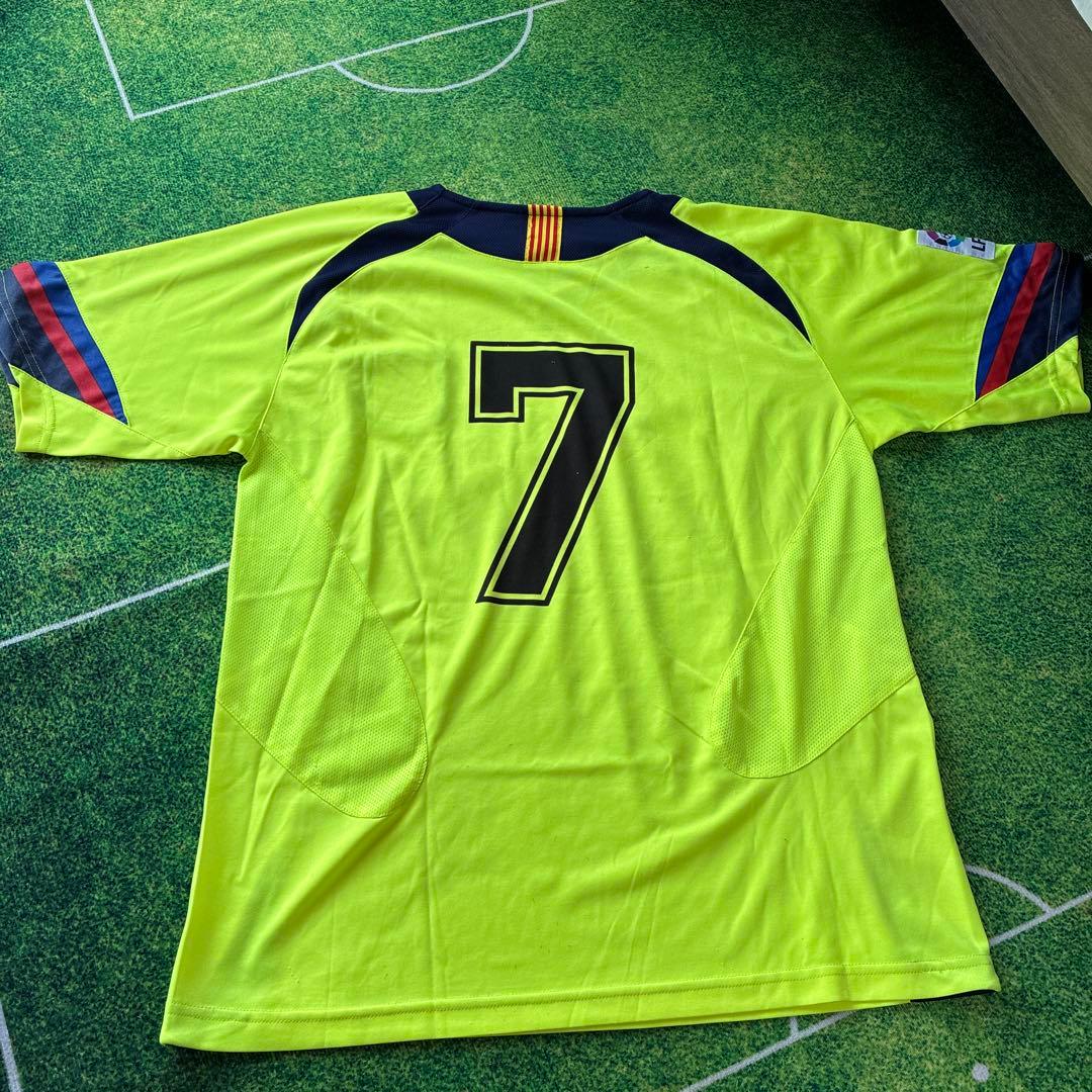 サッカー　FCバルセロナ　ウェア　イエロー シャツ
