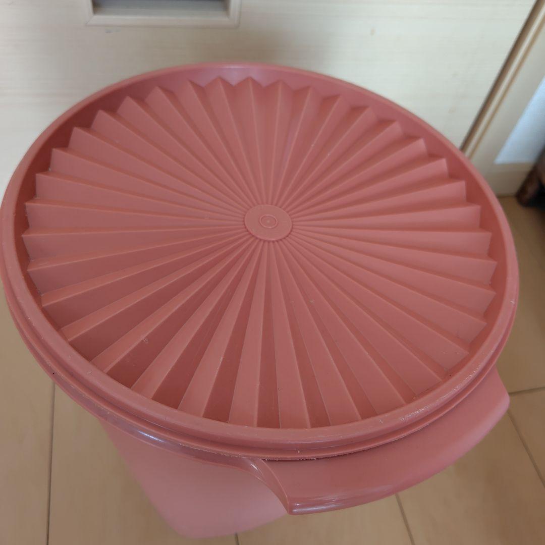 Tupperware マキシクイーンデコレーター ピンク　11リットル　特大