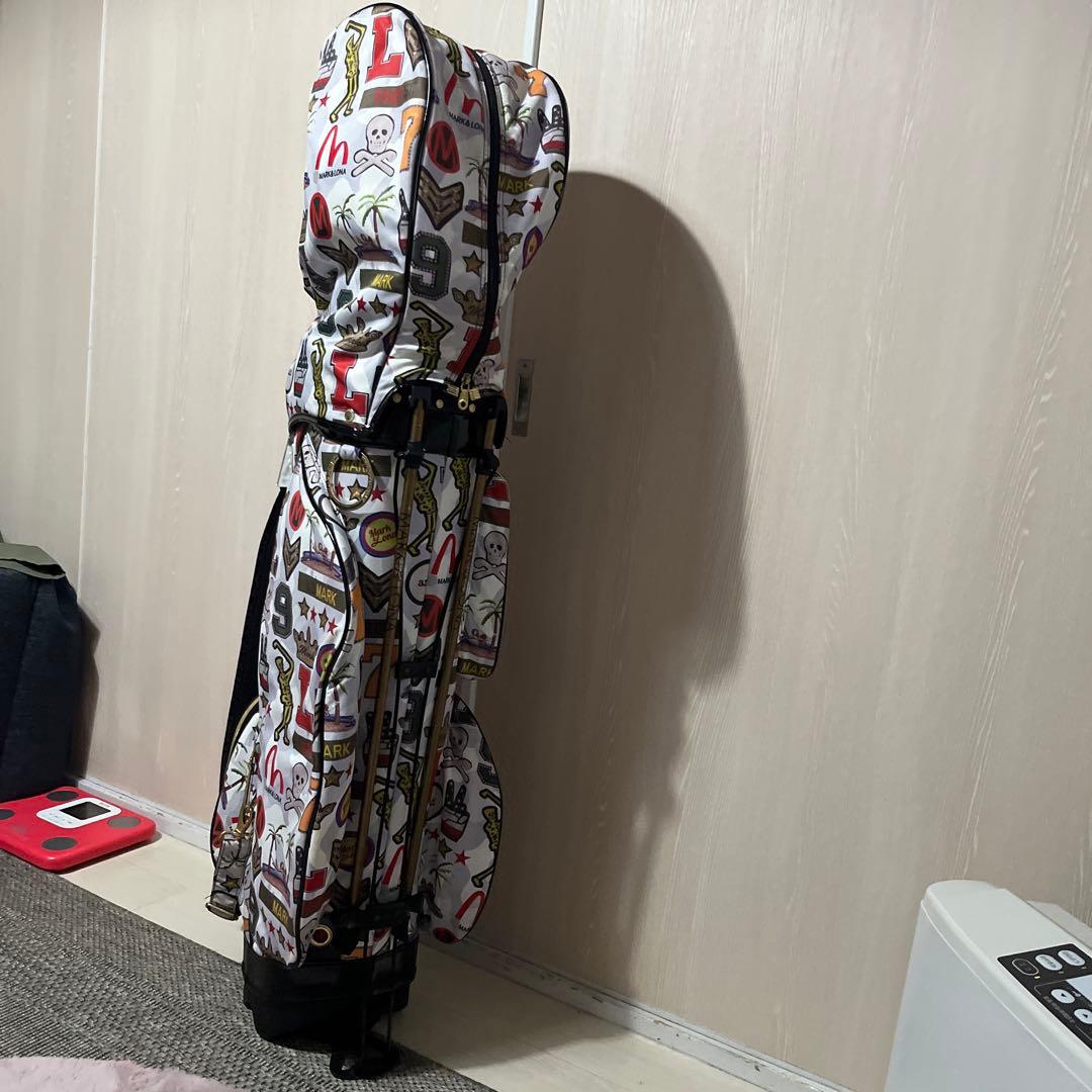もーりさん専用ページマークアンドロナスタンド付きキャディーバック