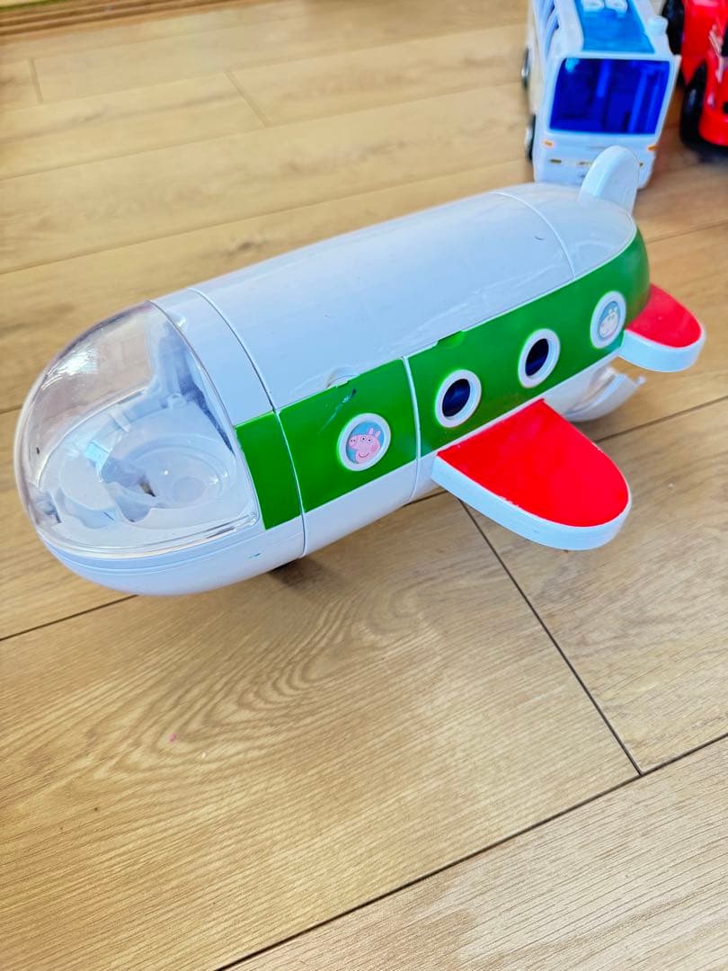 男の子おもちゃミニカーなど