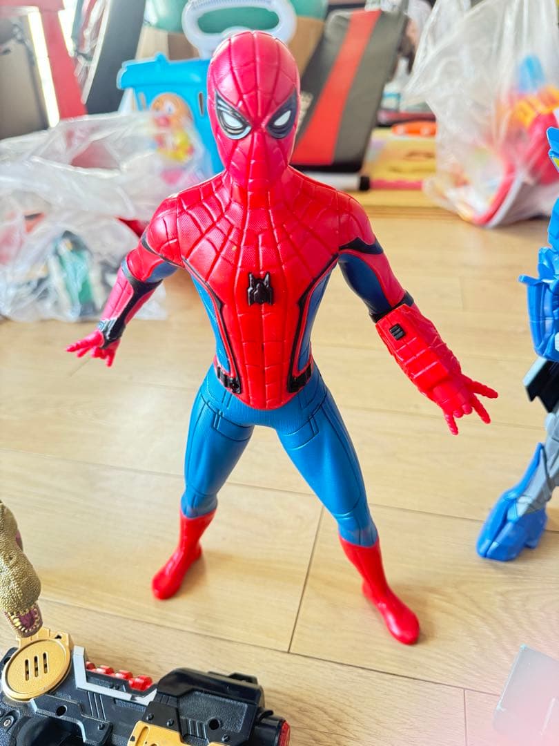 男の子おもちゃミニカーなど
